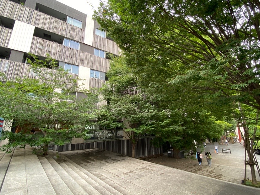 赤城神社階段付近